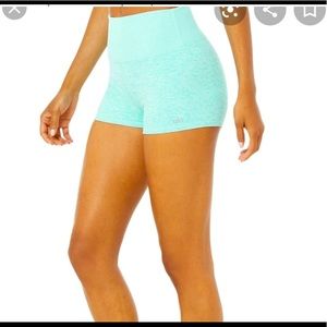 Alo aura short xs